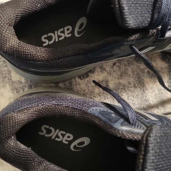 ASICS Men's Navy and Gray Running Shoes - Picture 4 of 7